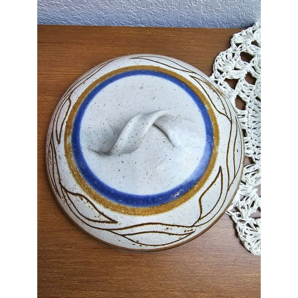 David Chohlidakis Ceramic Pottery Covered Casserole Dish, Serviceable‎